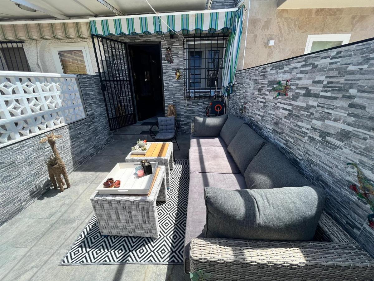 Prachtig Gemoderniseerde Woning Op 250 Meter Van Het Strand Santa Pola Bagian luar foto