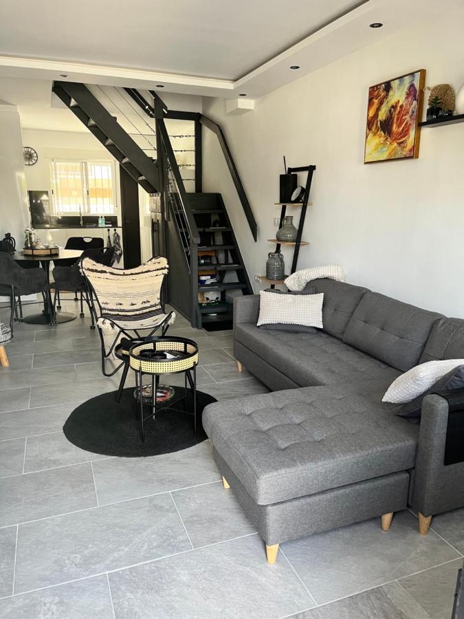 Prachtig Gemoderniseerde Woning Op 250 Meter Van Het Strand Santa Pola Bagian luar foto