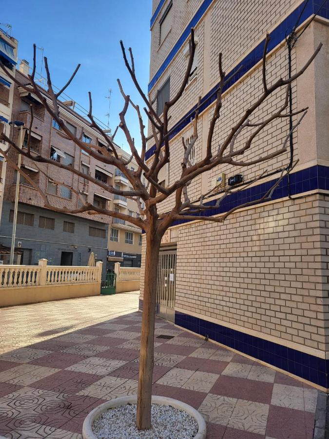 Prachtig Gemoderniseerde Woning Op 250 Meter Van Het Strand Santa Pola Bagian luar foto